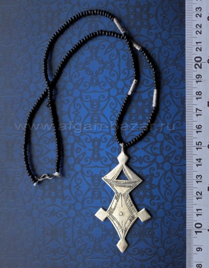 Колье с подвеской в виде туарегского амулета Agades cross