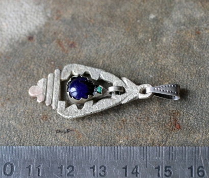 Кулон, сделанный из детали афганского украшения (хазарейской сережки). Афганиста