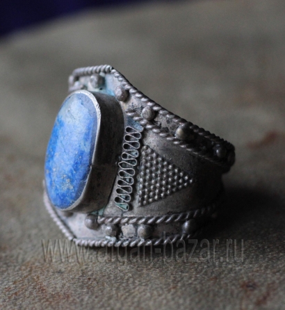 Винтажный афганский перстень с лазуритом. Афганистан, конец 20 в.
