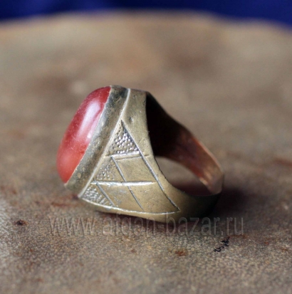 Афганский винтажный перстень с сердоликом. Афганистан или Пакистан, 20 в.
