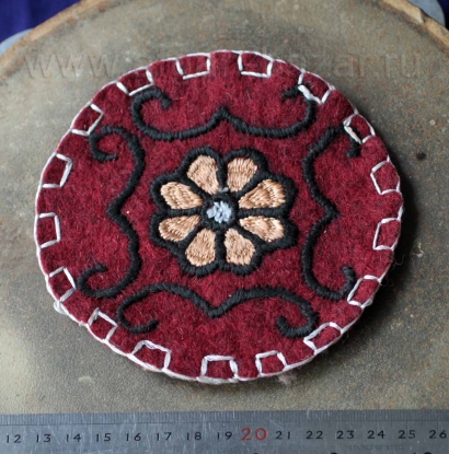 Войлочная хазарейская подставка под пиалу. Афганистан, Бамиан, народность Хазара