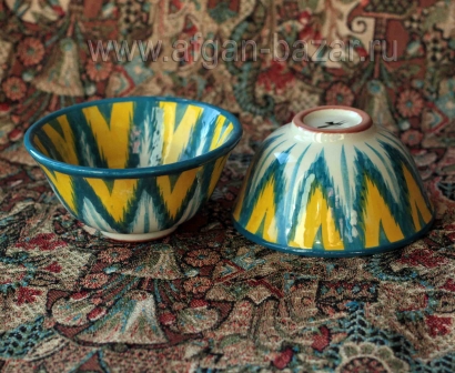 Керамическая чашка с орнаментом Адрас. Узбекистан, современная работа Керамическая чашка с орнаментом Адрас. Узбекистан, современная работа