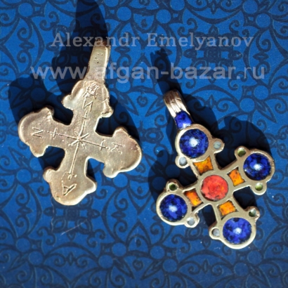 Кулон-крест в византийском стиле по мотивам средневековых украшений с горячей эм
