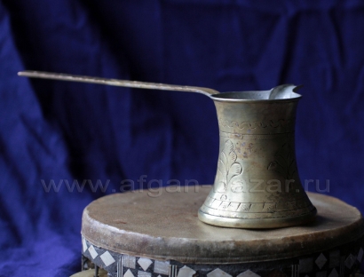 Винтажная турка для кофе. Турецкая республика, середина 20 в. Винтажная турка для кофе. Турецкая республика, середина 20 в.