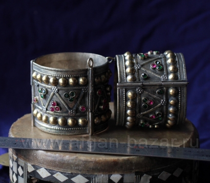 Пара традиционных племенной браслетов "Баху" (bahu). Афганистан, Джелалабад, сов