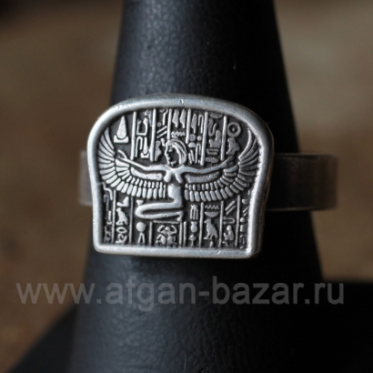 Винтажное египетское серебряное кольцо с изображением крылатой богини и иероглиф