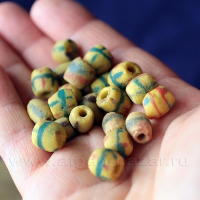 Африканские стеклянные бусины Кробо - African Ghana Krobo Beads. Лот из двадцати