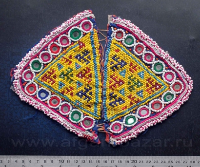 Лот из двух парных бисерный нашивок - украшения для платья. Афганистан или Пакис