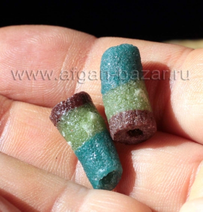 Африканские стеклянные бусины Кробо - African Ghana Krobo Beads. Лот из двух бус