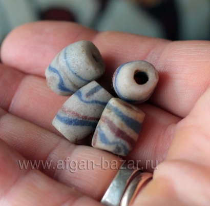 Африканские стеклянные бусины Кробо - African Ghana Krobo Beads. Лот из четырех 