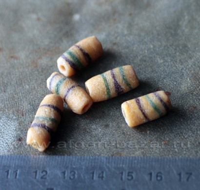 Африканские стеклянные бусины Кробо - African Ghana Krobo Beads. Лот из пяти бус