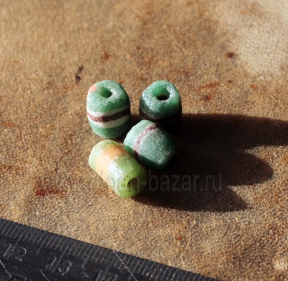 Африканские стеклянные бусины Кробо - African Ghana Krobo Beads. Лот из четырех 