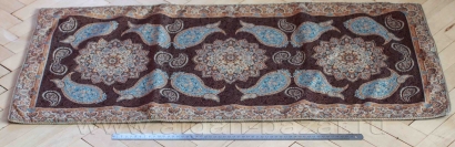 Расшитая салфетка с персидским орнаментом Бута (Ботех, Персидский огурец) Расшитая салфетка с персидским орнаментом Бута (Ботех, Персидский огурец)