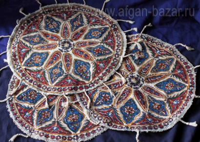 Декоративная салфетка с традиционным иранским набойным орнаментом "Каламкар"