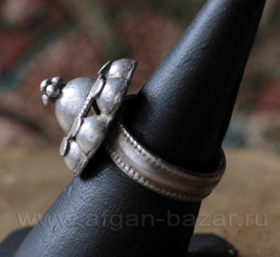 Старое афганское племенное кольцо. Индия или Афганистан (Хост, регион Газни), пу