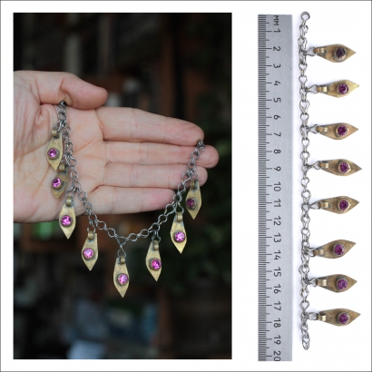 этническая фурнитура для расшивки костюма. Кучи цепи