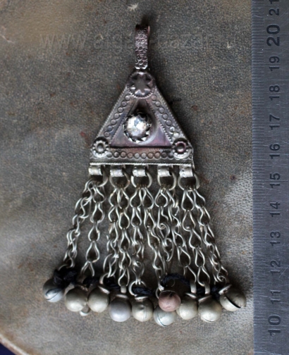 Афганская подвеска, деталь украшения или костюма. Афганистан или Пакистан, племе