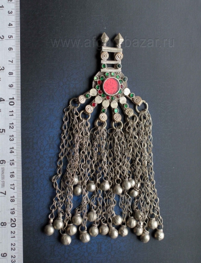 Подвеска-амулет из старой монеты с бубенчиками. Деталь костюма или пояса