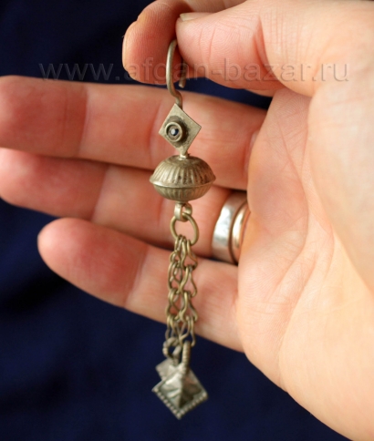 Афганская серьга (без пары). Афганистан или Пакистан, племена Кучи, 20 в.