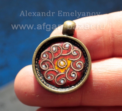Александр Емельянов. кулон "Солнце". Медь, горячая перегородчатая эмаль
