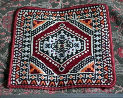 Наволочка в туркменском стиле под туркменский ковер