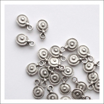 Фурнитура для бижутерии. Подвески кулоны.