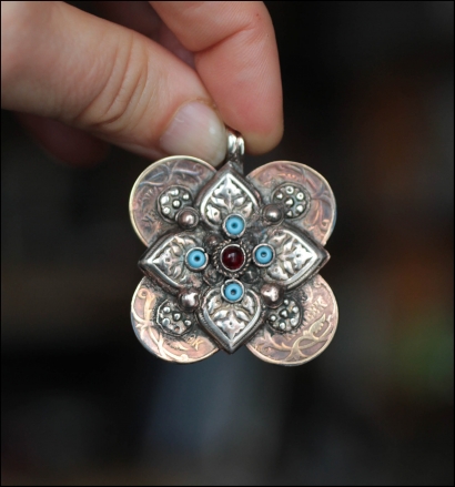 Авторские украшения. Подвеска ручной работы.