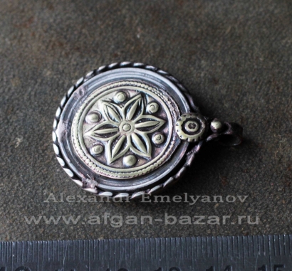 Подвеска по мотивам афганских и индийских племенных украшений. Автор - Александр Емельянов Подвеска по мотивам афганских и индийских племенных украшений. Автор - Александр