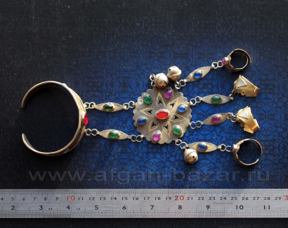 Туркменский браслет с кольцами "Кёкенли йузук". Северный Афганистан, 20 в., туркмены племени Сарык или Эрсари Туркменский браслет с кольцами "Кёкенли йузук". Северный Афганистан, 20 в., турк