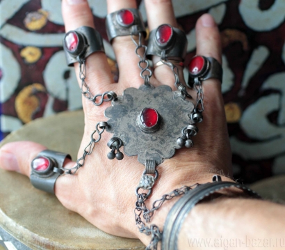 Туркменский браслет с кольцами "Кёкенли йузук". Северный Афганистан, 20 в., турк