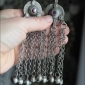 Крупная кучи кнопка с подвесами на цепях 1 шт. (Tribal Kuchi Jewelry)