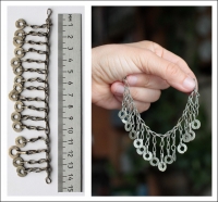 этническая фурнитура для расшивки костюма. Кучи цепи