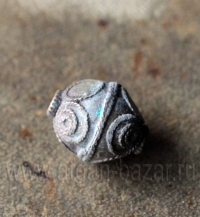 Туркменская  бусина. Северный Афганистан, туркмены, 20 в.