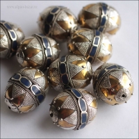 этническая фурнитура. бусины ручной работы