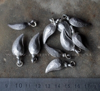 Старая туркменская подвеска "бадамча"- деталь украшения. Афганистан, 20 в.