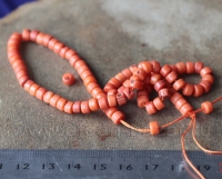 Бусина из натурального средиземноморского коралла