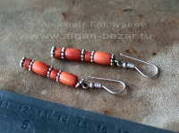 Серьги с кораллом в стиле традиционных украшений региона Персидского залива (Йем