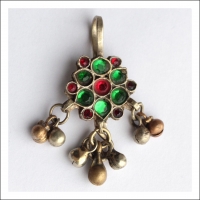 этническая фурнитура для расшивки костюма. Кучи подвески