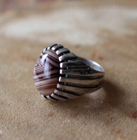 Перстень с агатом (ониксом). Египет, современная работа