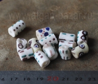 Африканские стеклянные бусины Кробо - African Ghana Krobo Beads. Лот из одинадцати бусин Африканские стеклянные бусины Кробо - African Ghana Krobo Beads. Лот из одинадца
