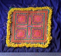 Расшитая нашивка на платье. Афганистан или Пакистан, племена Кучи, 20-21 вв