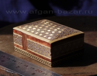 Деревянная шкатулка с инкрустацией "Хатам". Иран, Исфахан, современная работа