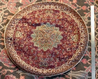 Расшитая салфетка с персидским орнаментом. Иран, современная работа