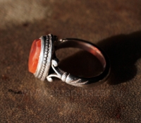 Винтажный иранский перстень с сердоликом