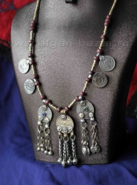 Афганское колье с подвесками из деталей старых племенных украшений