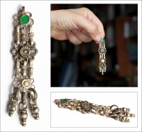 этническая фурнитура для расшивки костюма. Кучи цепи