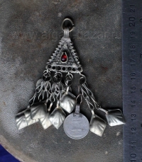 Афганская подвеска, деталь украшения или костюма. Афганистан или Пакистан, племе