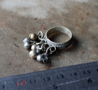 Афганское племенное кольцо с бубенчиками. Восточный Афганистан или северо-западн