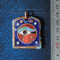 Кулон-амулет в древнеегипетском стиле "Око Ра". Автор - Александр Емельянов. Мед