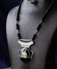 Подвеска в виде туарегского амулета с черным агатом